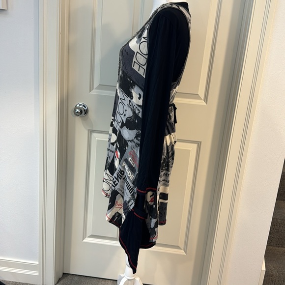 Designer tunic - Picture 3 of 11